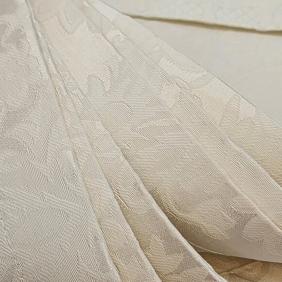 Set of 8 Waterford Wiltshire Ivory Placemats 77104 ~ 19x13” Elegant Table Decor - Picture 3 of 16